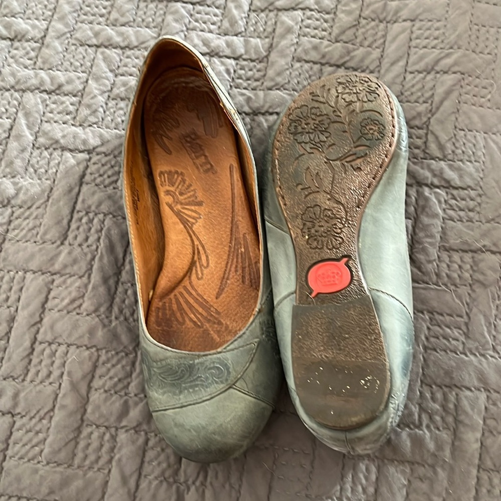 Born Rounded Toe Flats Size 8 - Picture 2 of 2